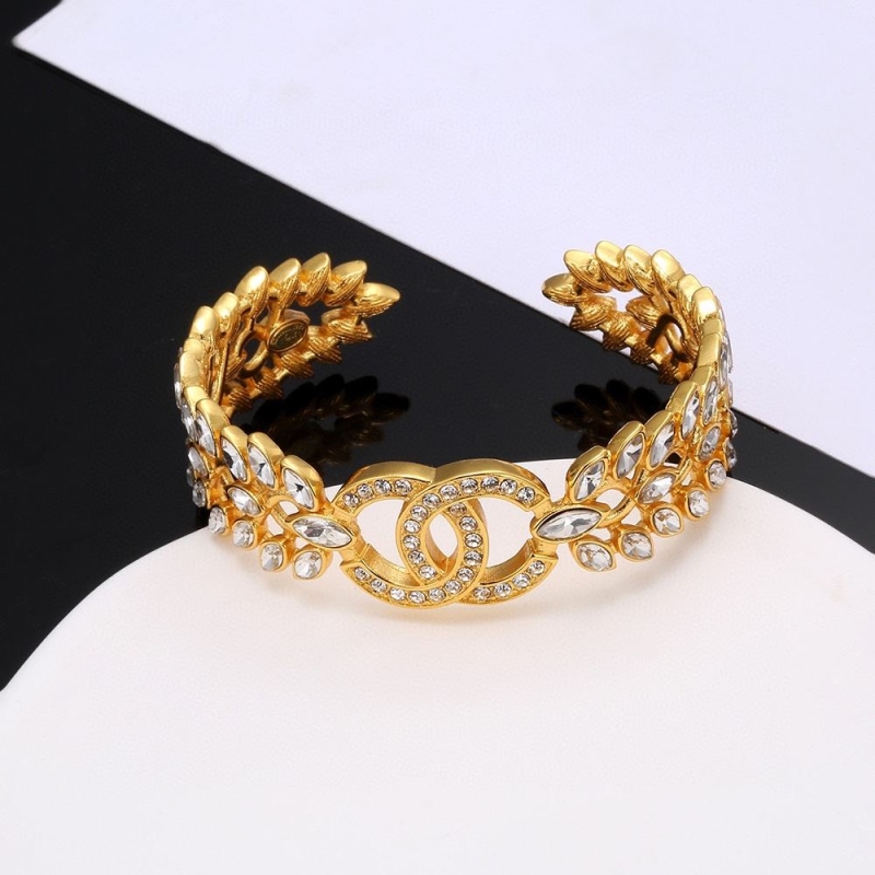 Ch**el bracelets